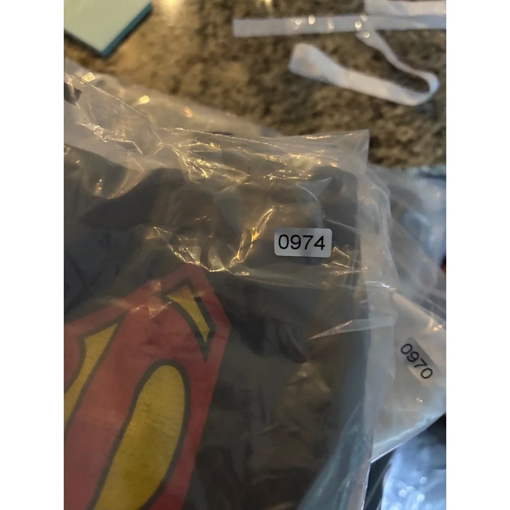Vintage 00's Superman Kids Shirt DC Comics Warner Bros Youth L